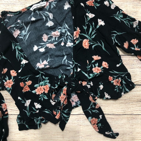 American Eagle Outfitters Tops - American Eagle: Floral Crop Top